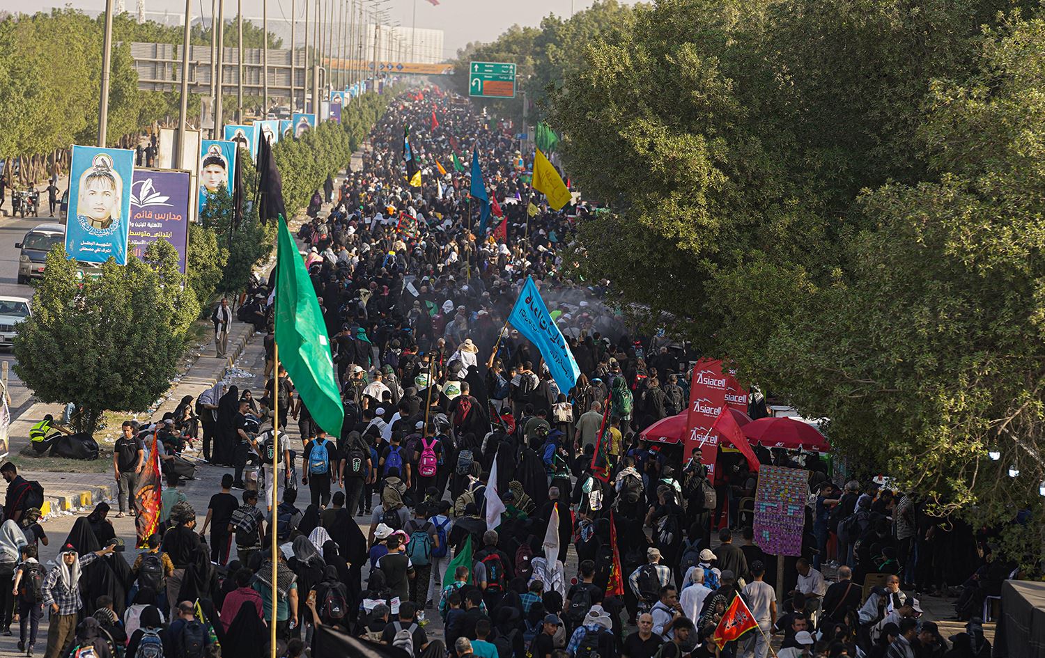 ARBAEEN OF IMAM HUSSEIN